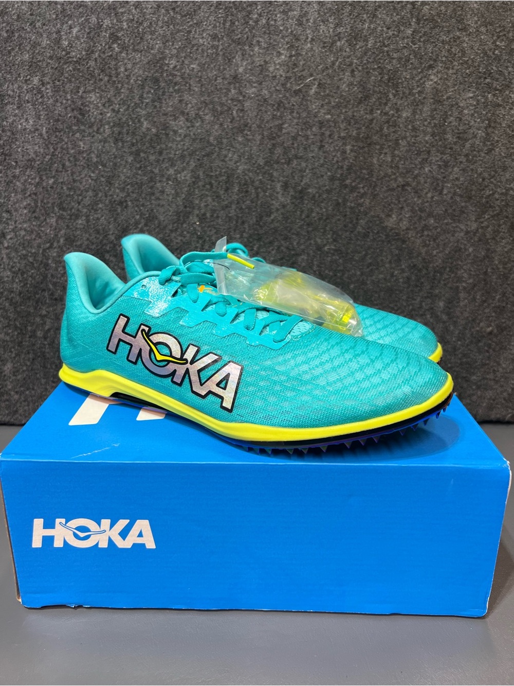 NWT Hoka Cielo X 2 MD Blue Green Yellow Unisex Track & Field Shoes